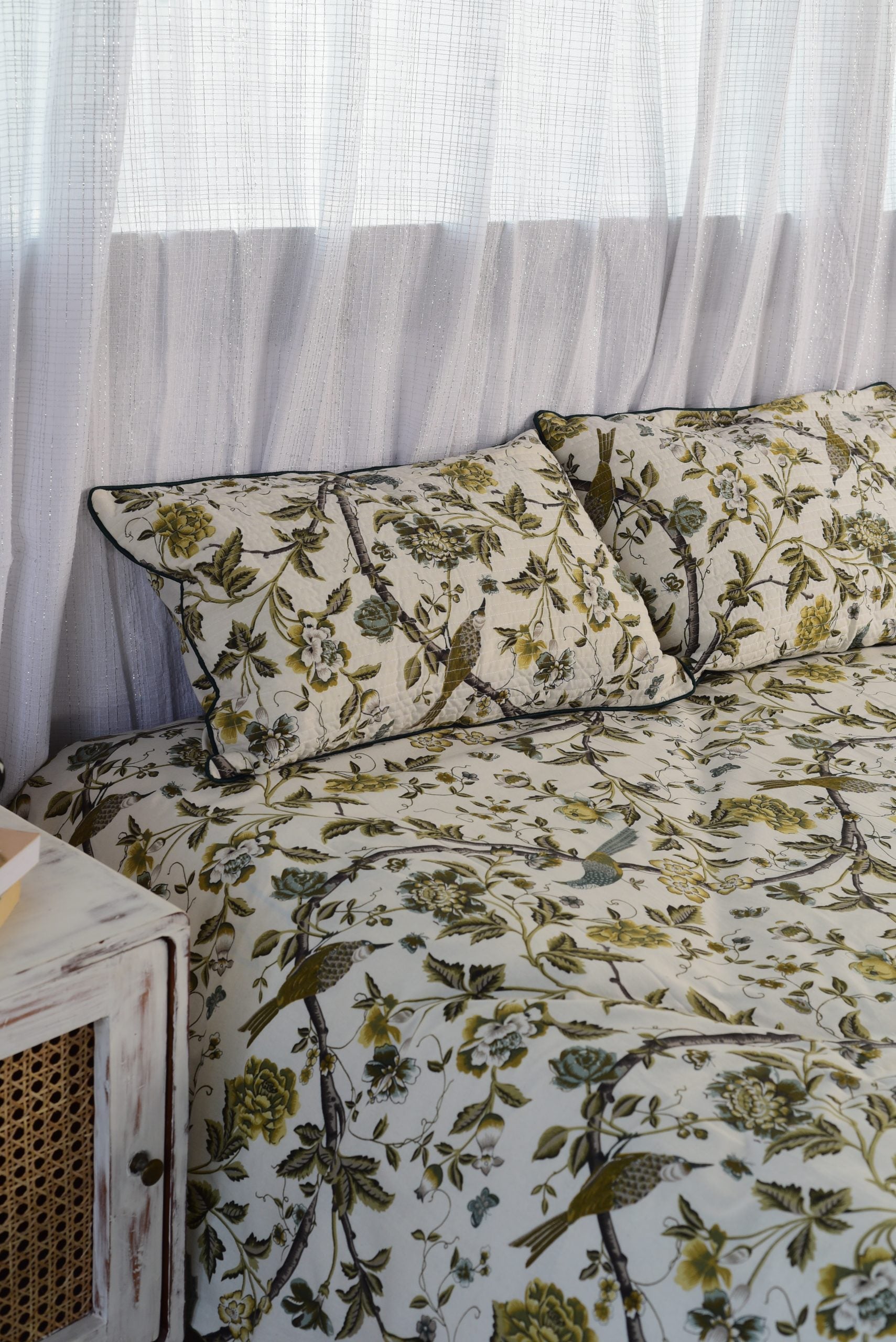 Bird Valley Olive Green - Bedsheet & Quilted Pillow Covers Set