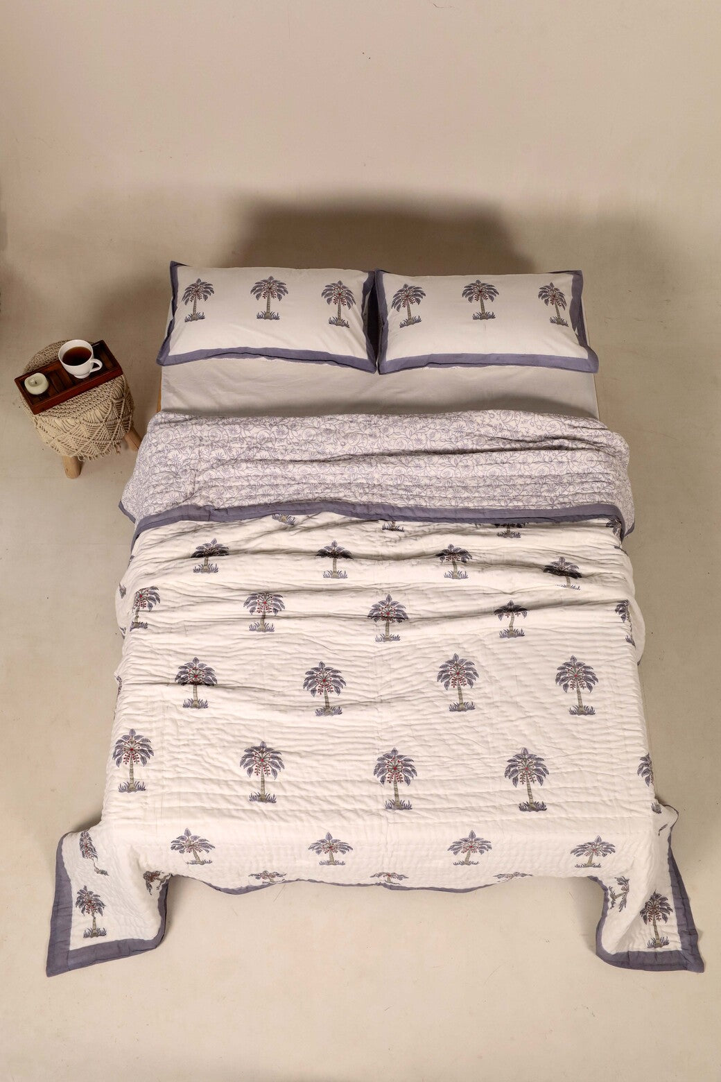 Jaipuri Razai With Pillow Covers - Purple Palm Tree