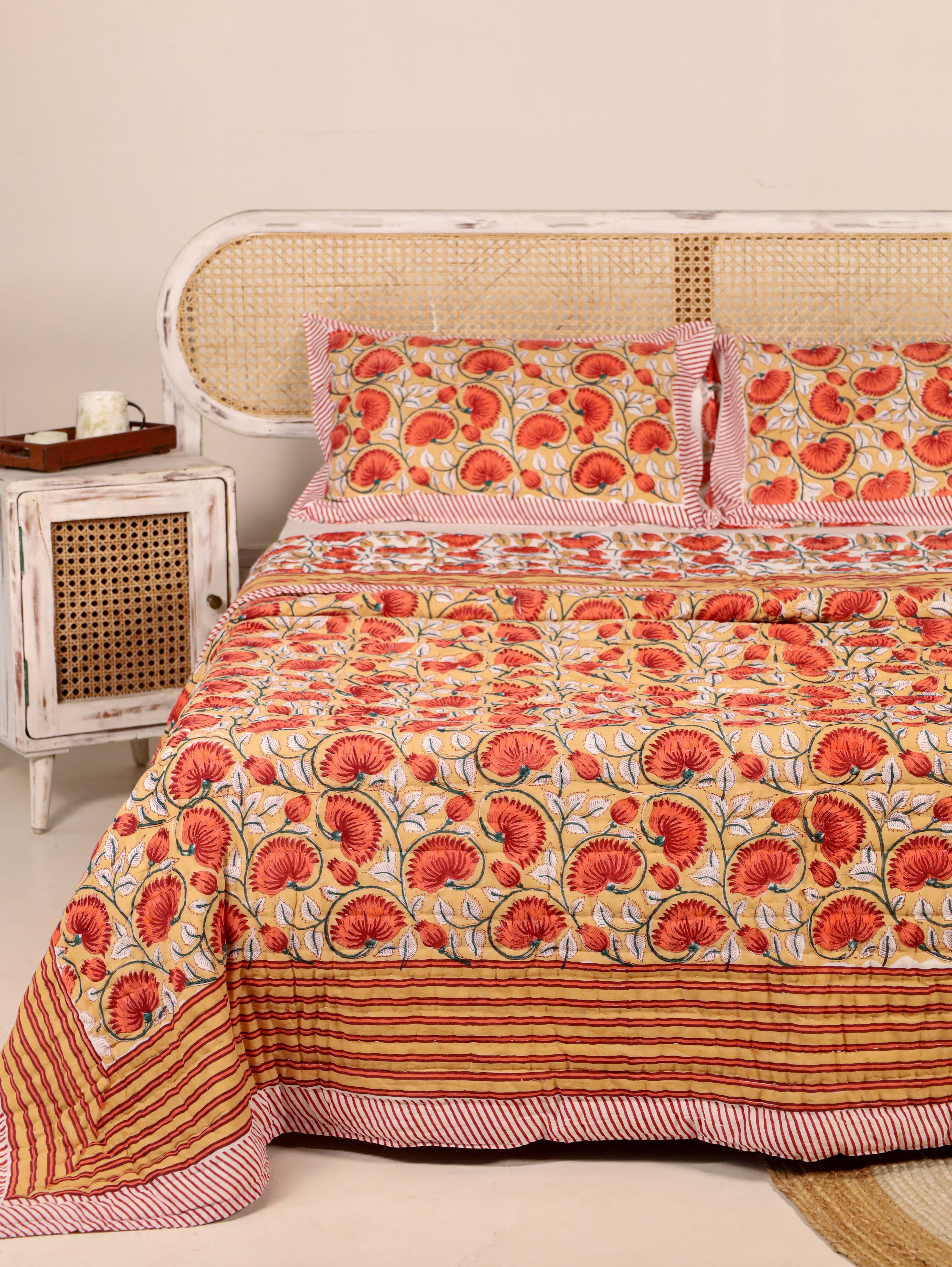 Jaipuri Razai With Pillow Covers - Sierra